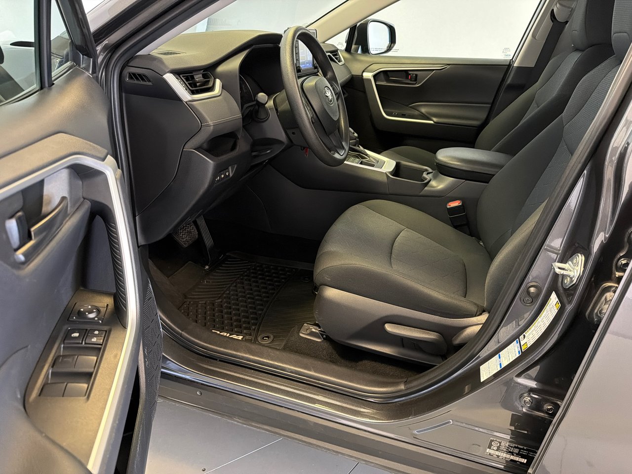 Toyota RAV4 LE AWD *TRÈS BEAU VÉHICULE* 2022-18