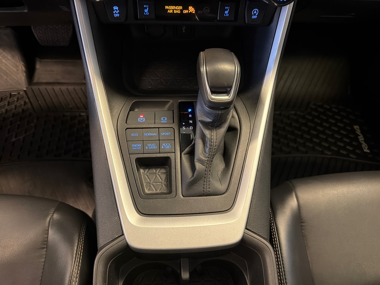 2022 Toyota RAV4 XLE PREMIUM-30