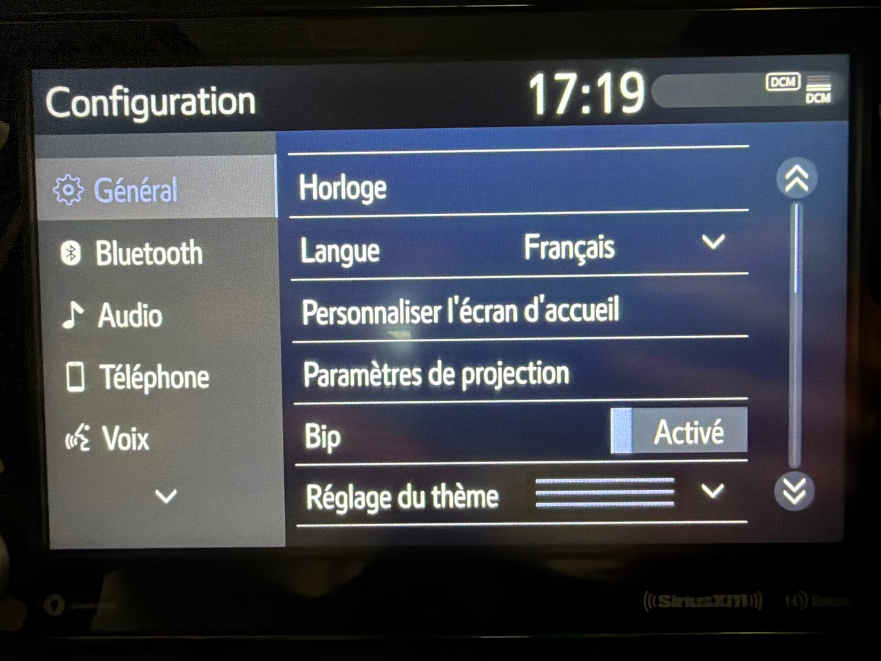 2022 Toyota RAV4 XLE PREMIUM-24