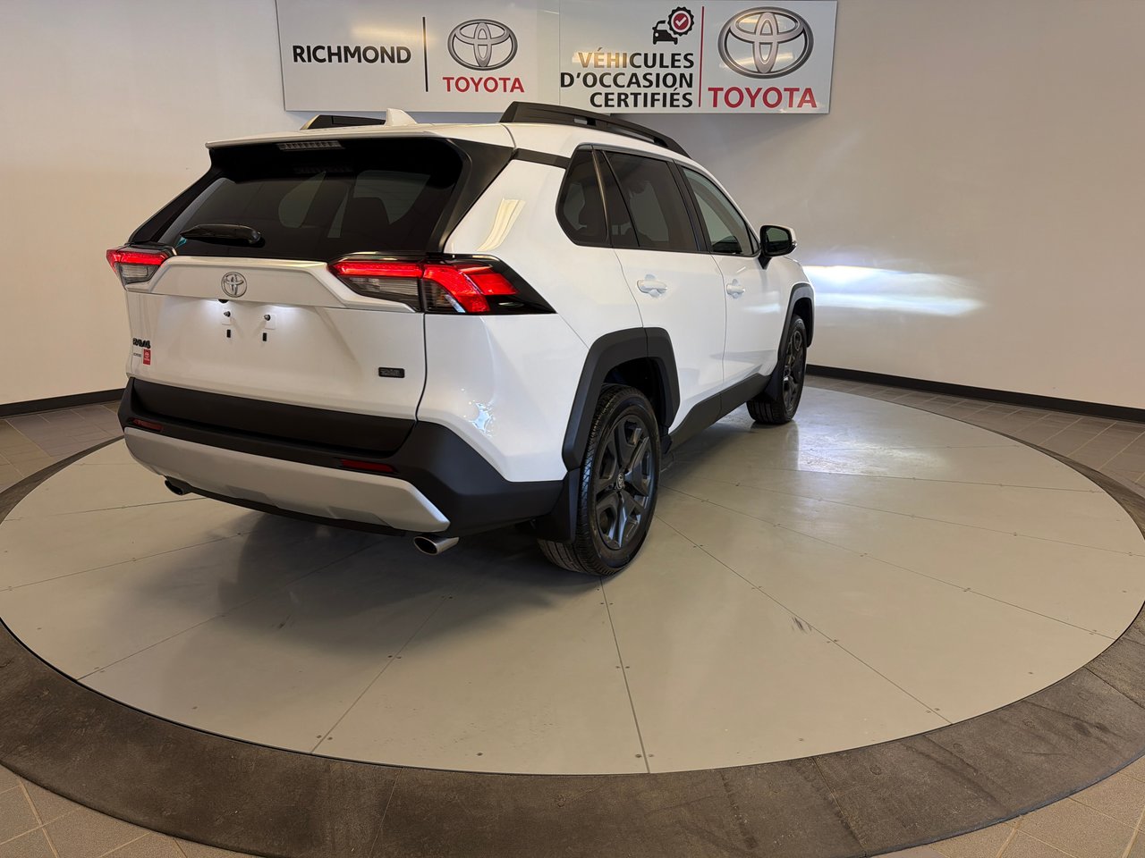 2023 Toyota RAV4 Trail AWD *BAS KILOMÉTRAGE*-7