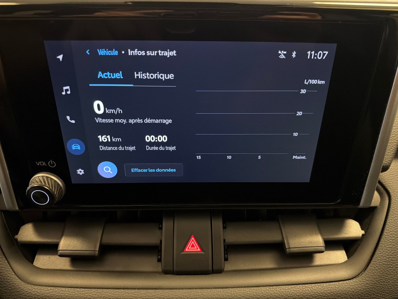 2023 Toyota RAV4 Hybrid XLE-22