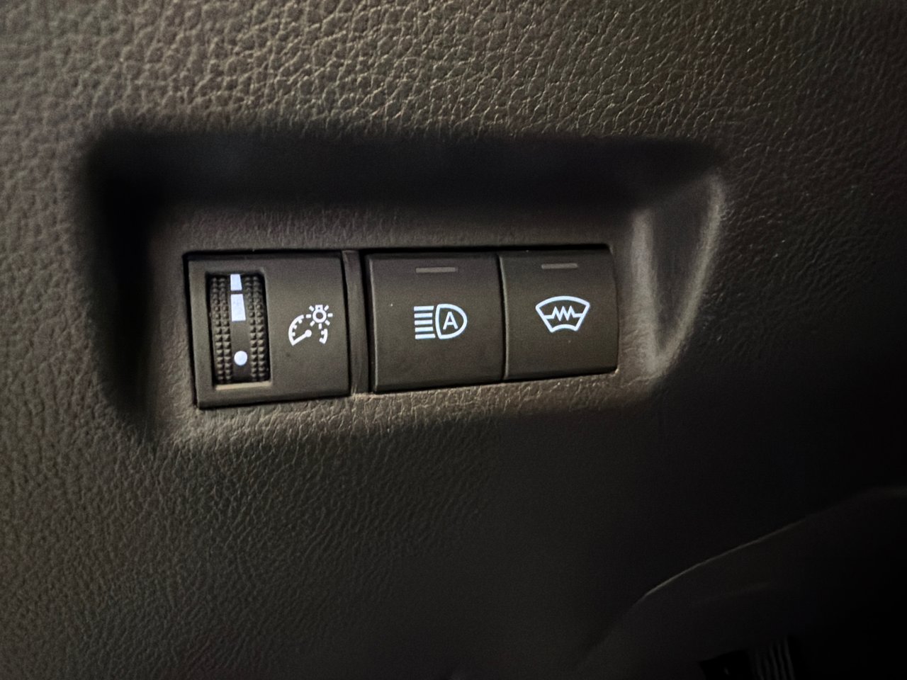 Toyota RAV4 Hybrid LE *BASKILOMÉTRAGE* 2025-27
