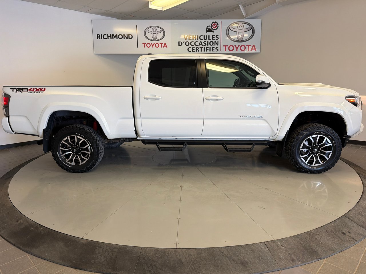Toyota Tacoma TRD SPORT *TRÈS BEAU CAMION + BODY LIFT TOYOTA* 2023-34