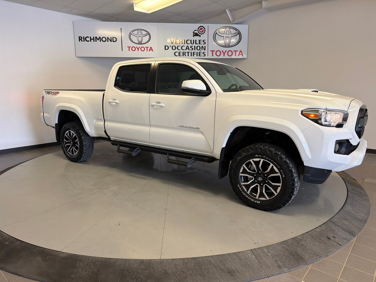 Toyota Tacoma TRD SPORT *TRÈS BEAU CAMION + BODY LIFT TOYOTA* 2023-35