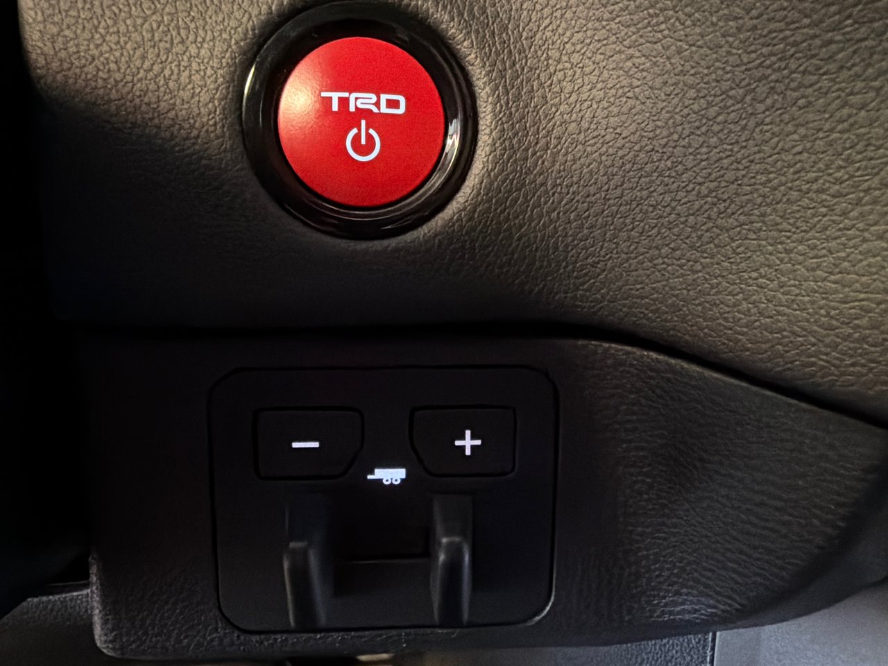 Toyota Tundra TRD Limited Hybrid *DÉMONSTRATEUR* 2026-21
