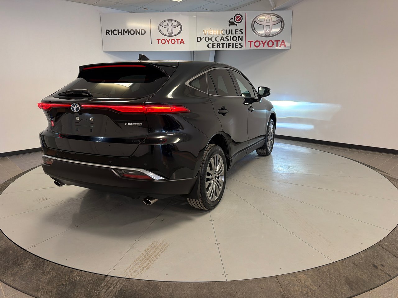 2024 Toyota Venza Hybrid LIMITED-7