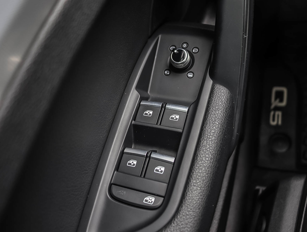2018 Audi Q5 2.0T Technik