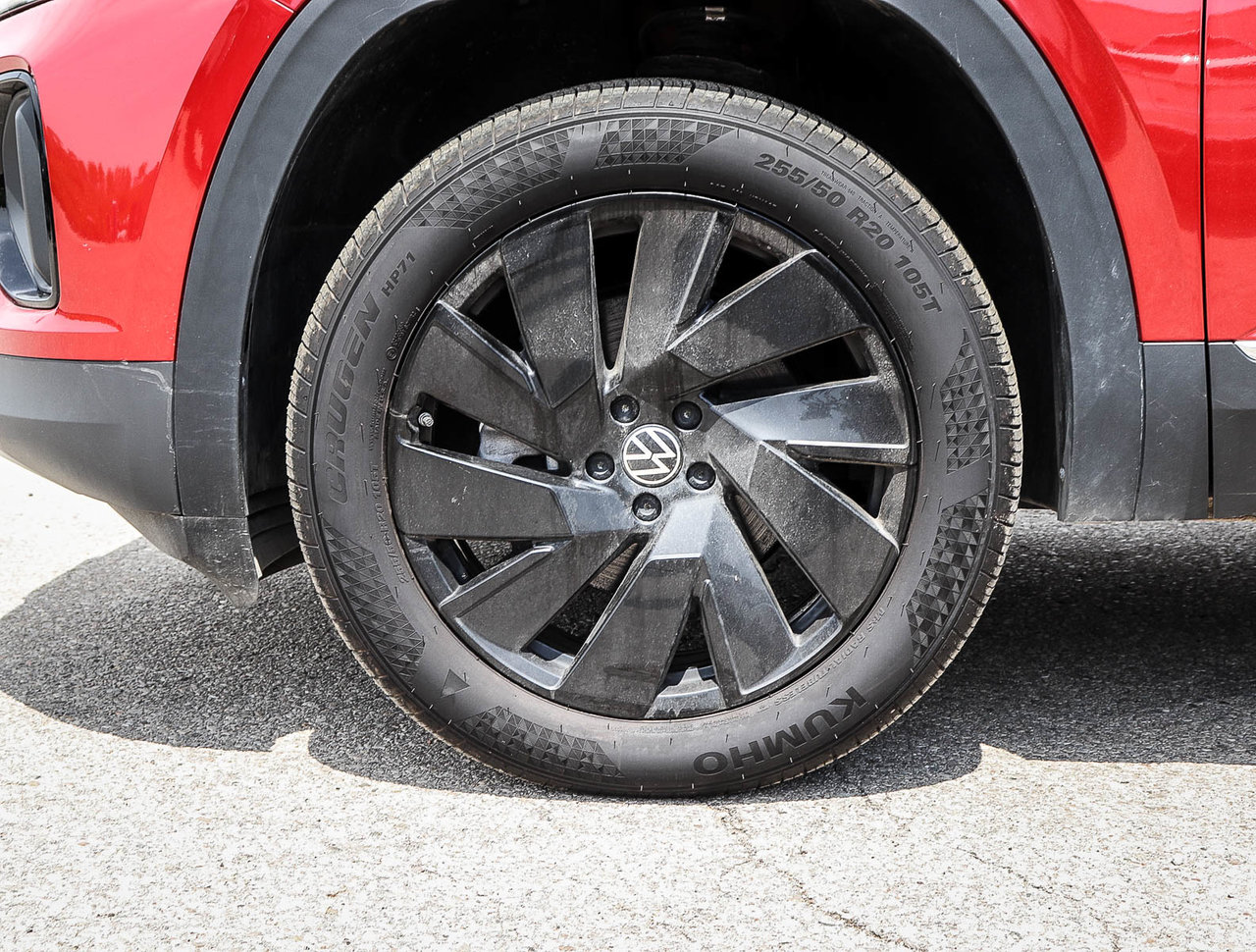 2024 Volkswagen Atlas Cross Sport Highline | No Accidents | Black Alloy Package