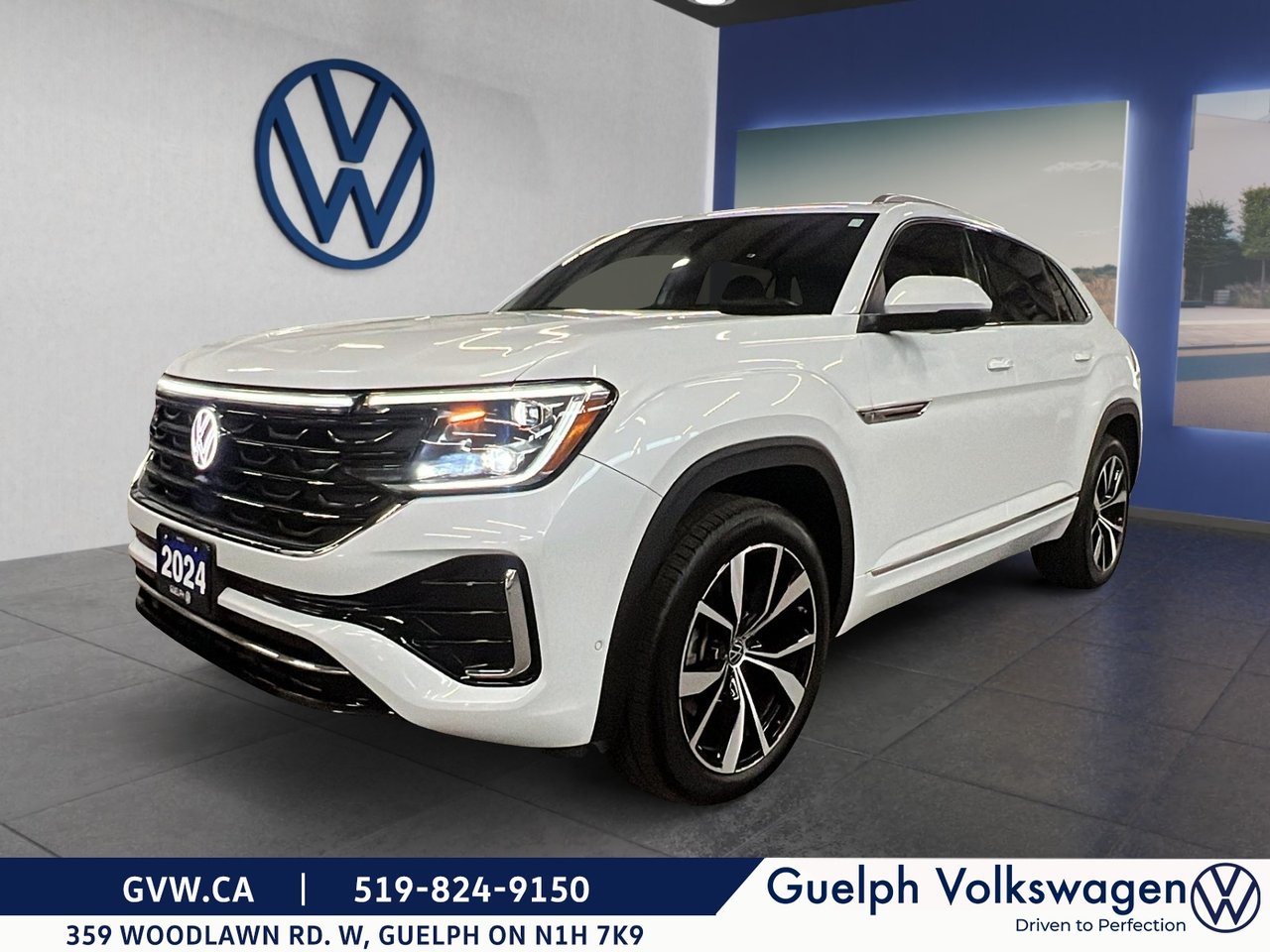 Opal White Pearl 2024 Volkswagen Atlas Cross Sport SUV / Crossover Automatic