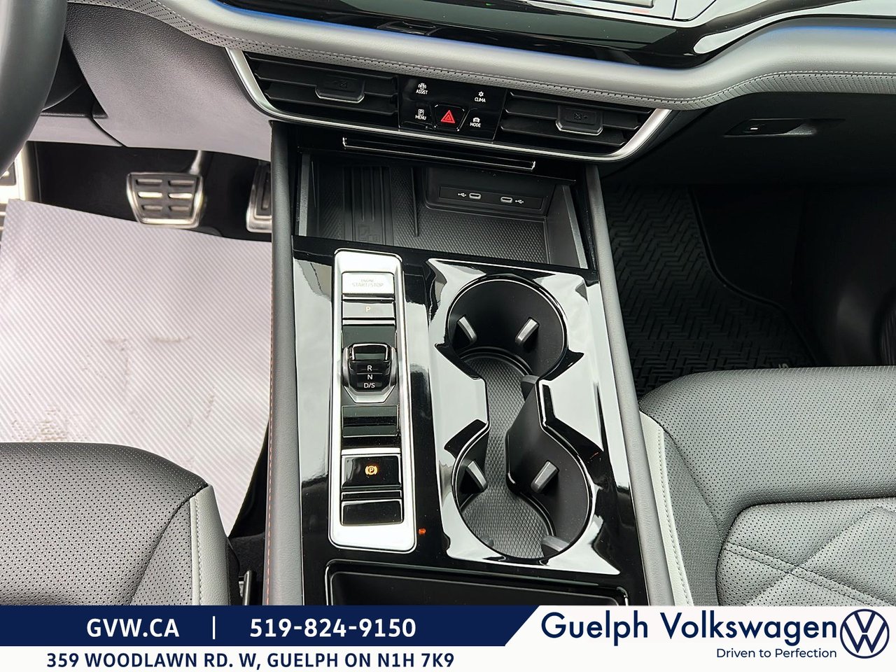 2025 Volkswagen Atlas 2.0T Peak Edition