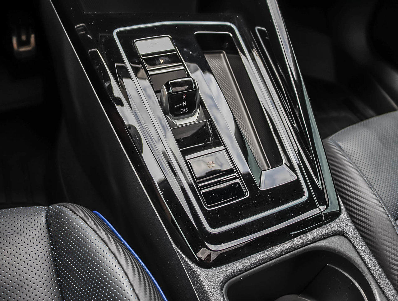 Volkswagen Golf R Base 2024