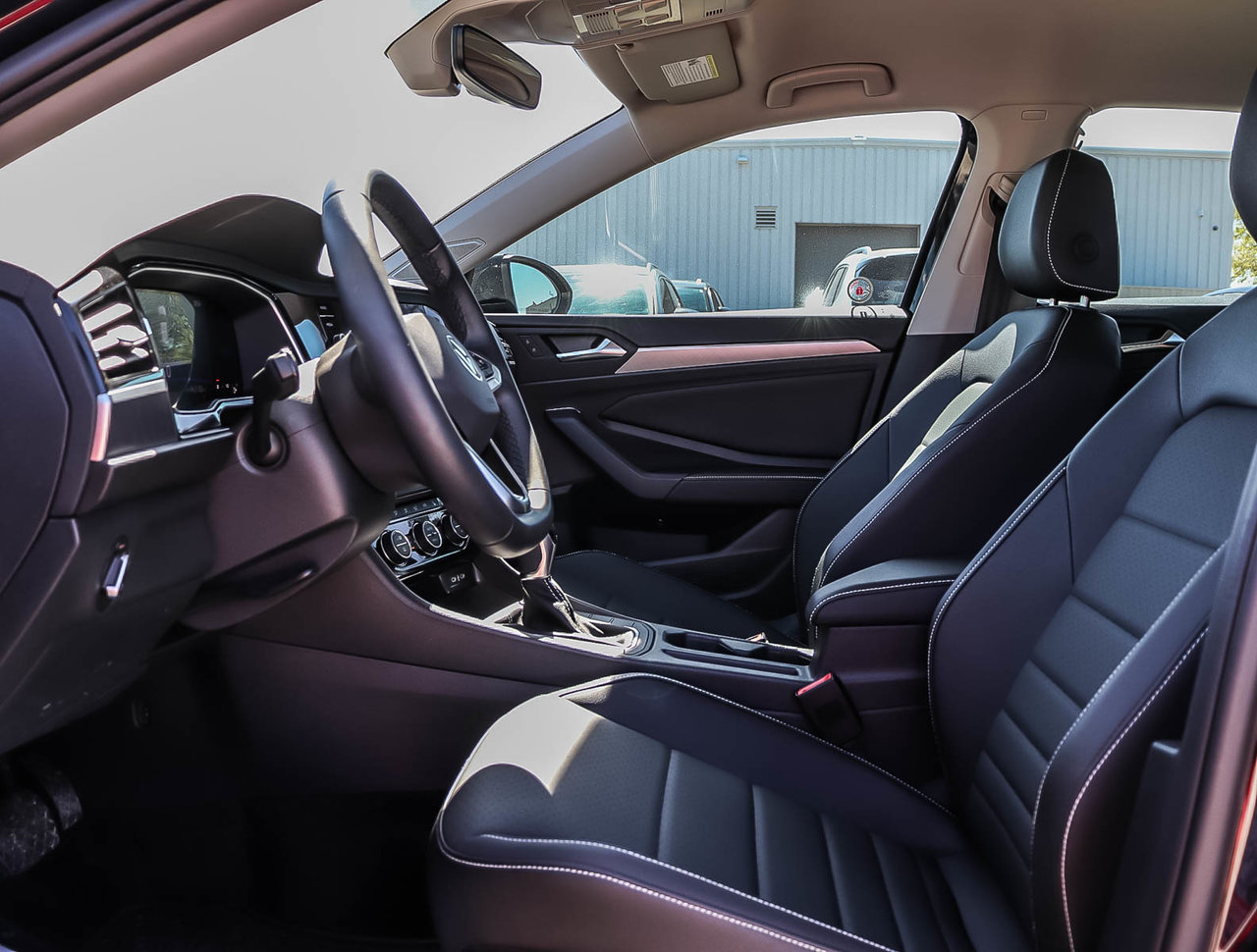 Volkswagen Jetta Comfortline 2024