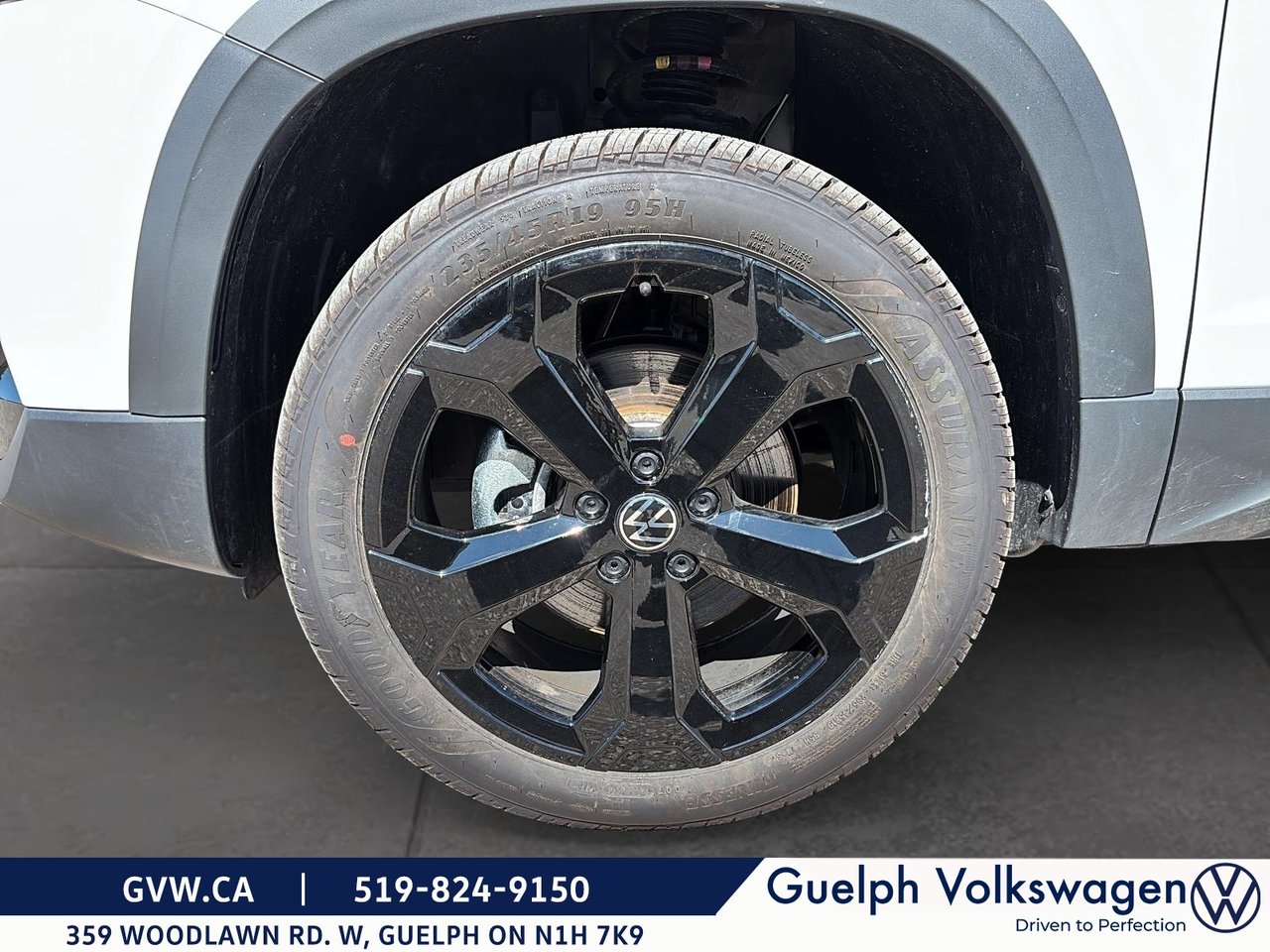 Volkswagen Taos Comfortline Black Edition | Previous Demo 2025