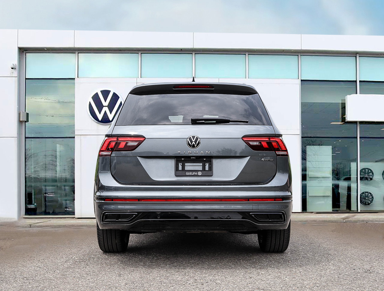 2024 Volkswagen Tiguan Comfortline R-Line Black