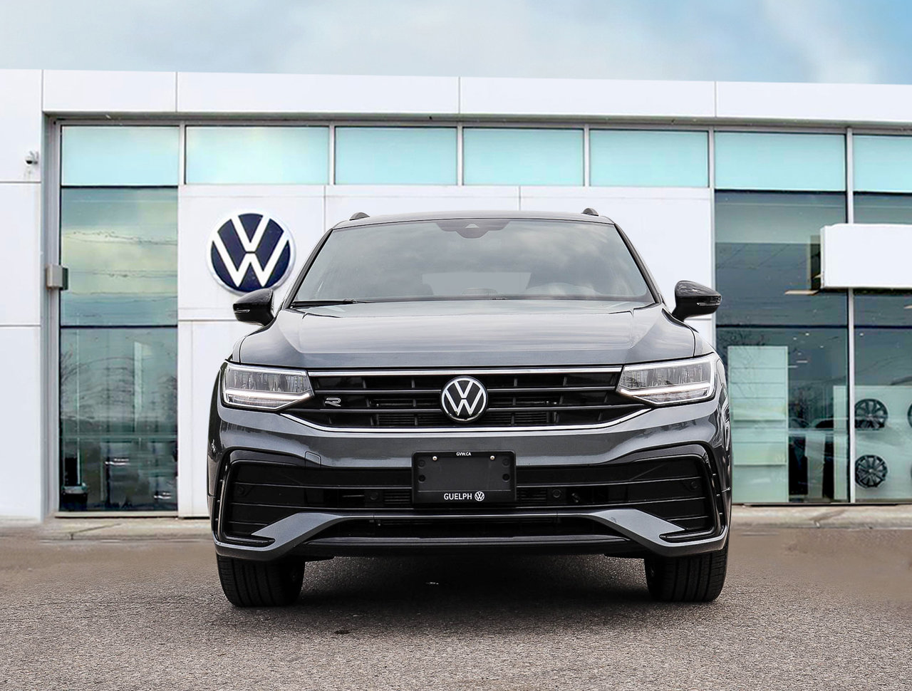 2024 Volkswagen Tiguan Comfortline R-Line Black