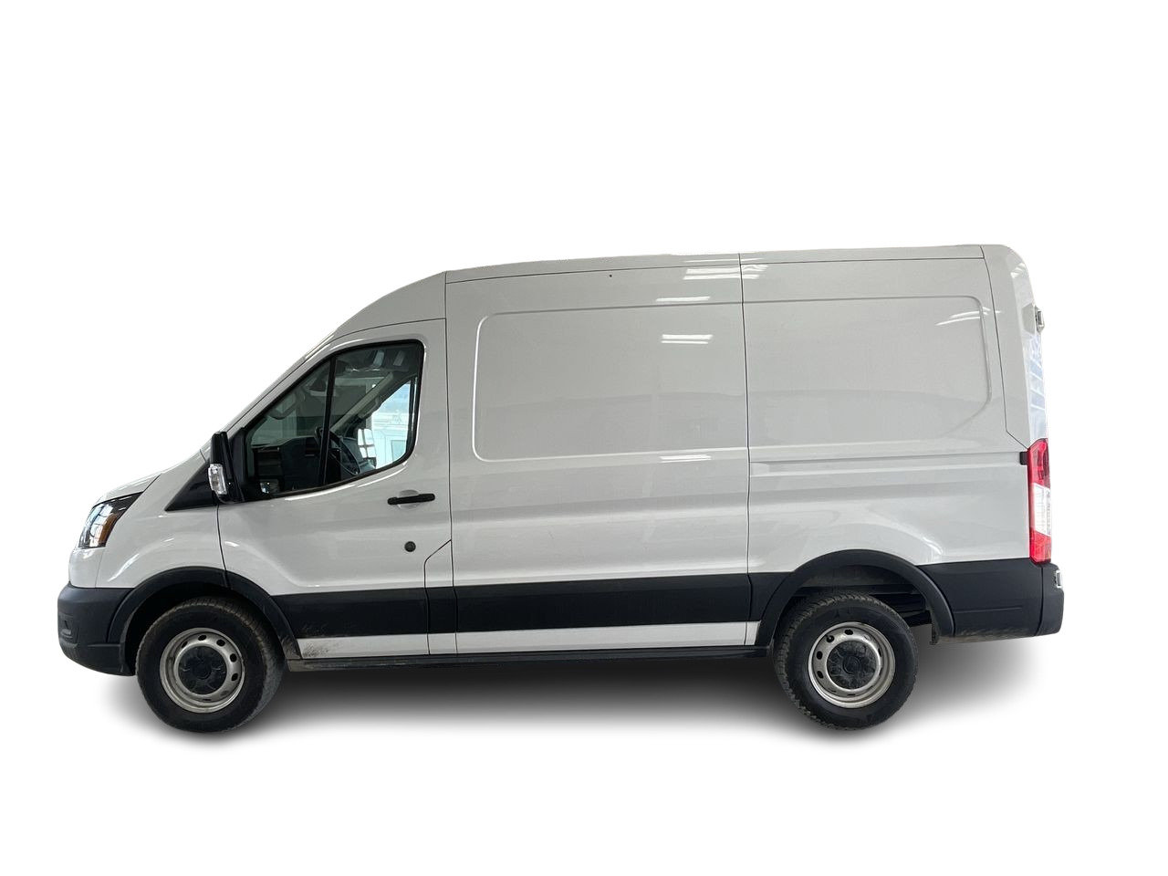Certified Used 2021 BLANC Ford T250 MEDIUM ROOF EMPATTEMENT 130 POUCES ********** image 2