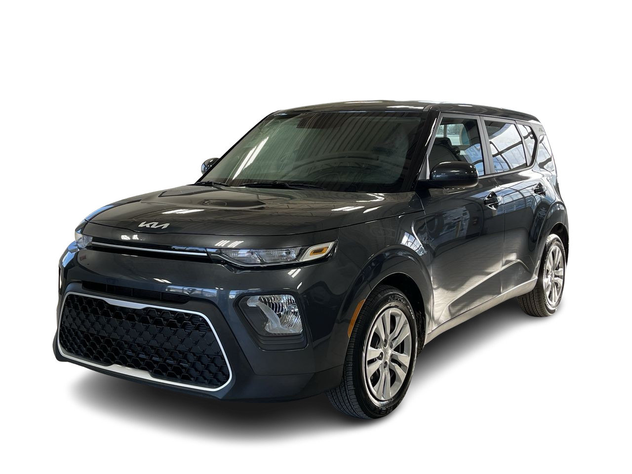 Certified Used 2022 GRIS Kia LX + SIEGES CHAUFFANTS + CAMERA DE RECUL + CARPLAY image 6