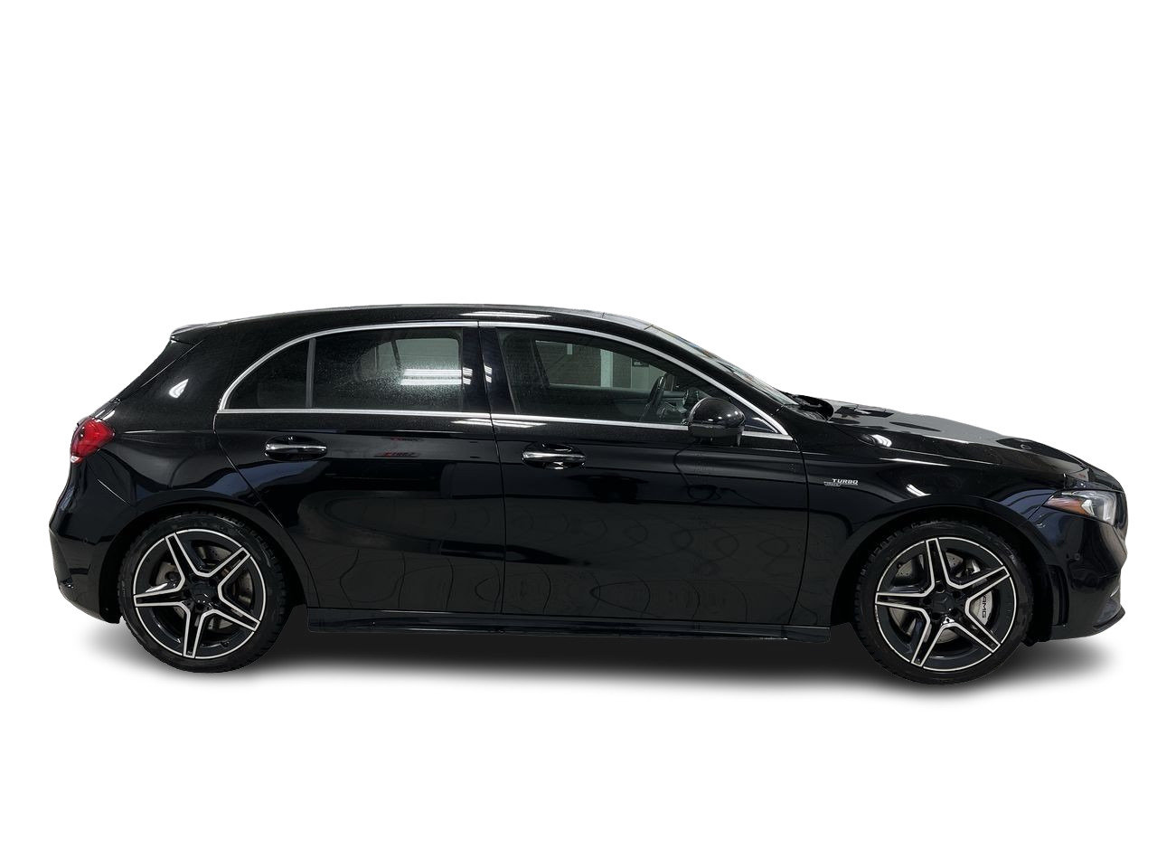 Certified Used 2021 BLACK Mercedes-Benz AMG A 35 AWD 4MATIC + CUIR + CLIM BI-ZONE + CAMERA image 12