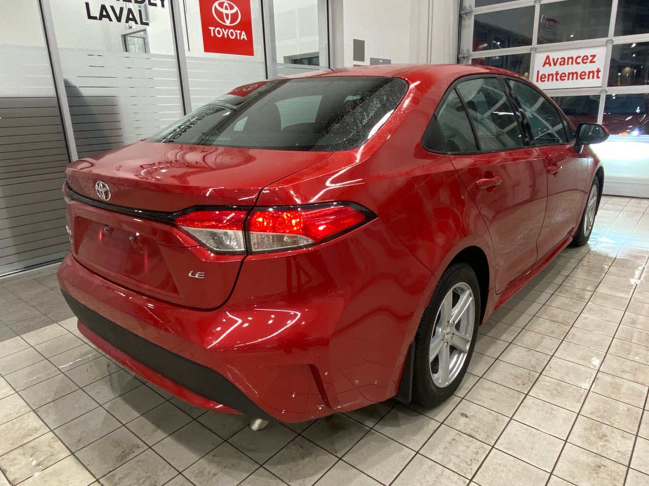 Used 2021 Toyota Corolla with 19,643 km for sale at Otogo