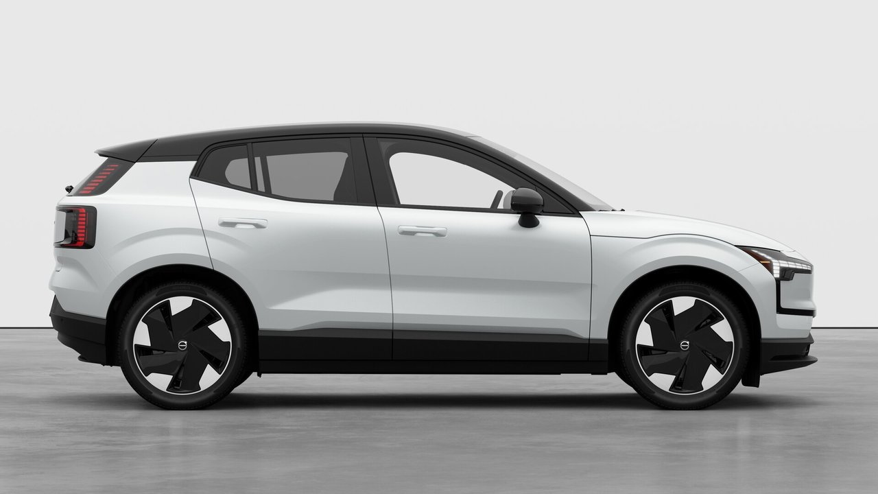 2026 Volvo EX30 Plus-6