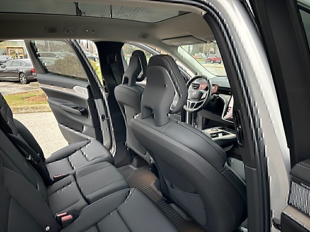 2025 Volvo EX90 Ultra-14