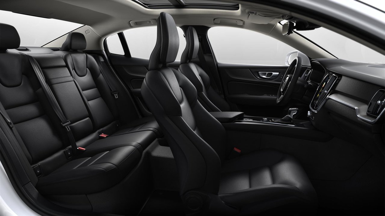 2019 Volvo S60 Momentum-10