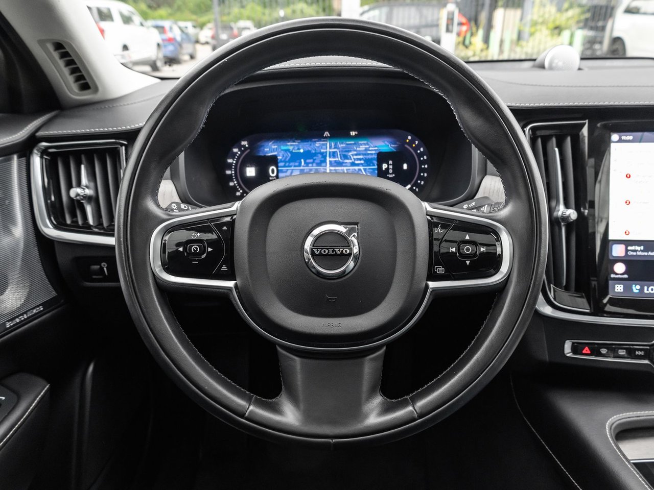 2022 Volvo S90 Inscription-8