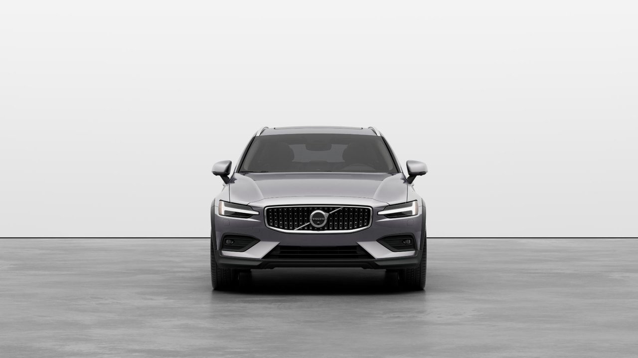 2026 Volvo V60 Cross Country Ultra-2