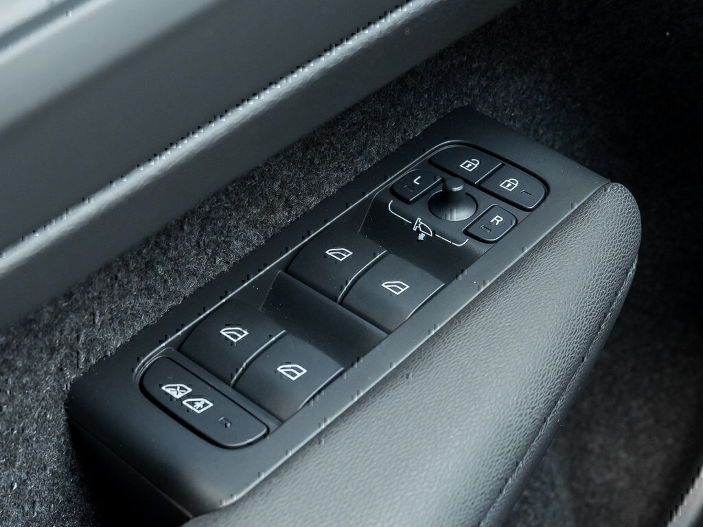 2024 Volvo XC40 Recharge Pure Electric Ultimate-14