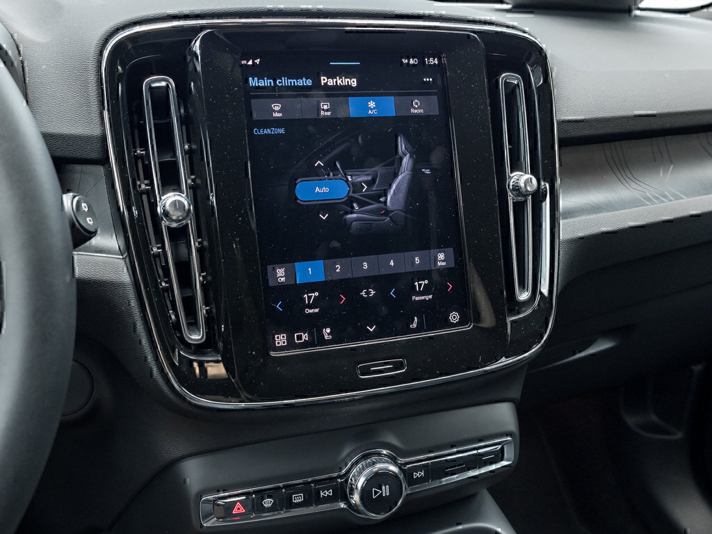 2024 Volvo XC40 Recharge Pure Electric Ultimate-20