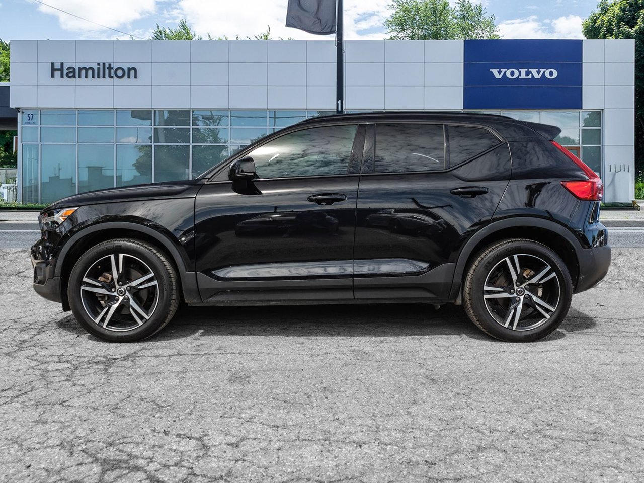 2020 Volvo XC40 R-Design-2