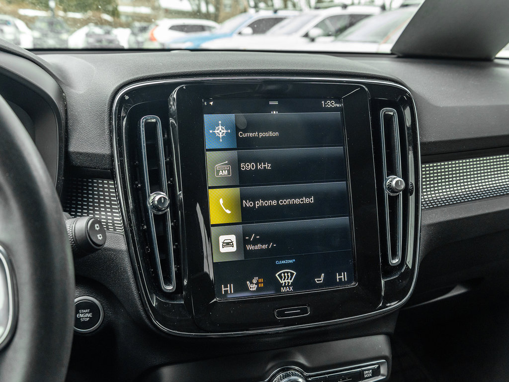 2022 Volvo XC40 R-Design-16