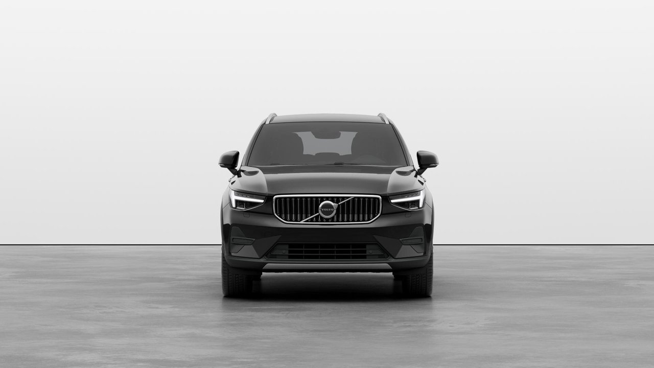 2025 Volvo XC40 Core Bright Theme-2