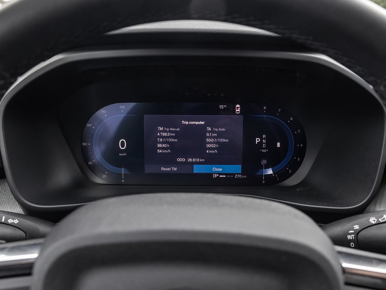 2025 Volvo XC40 Core Bright Theme-9