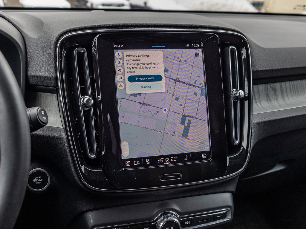 2025 Volvo XC40 Core Bright Theme-13