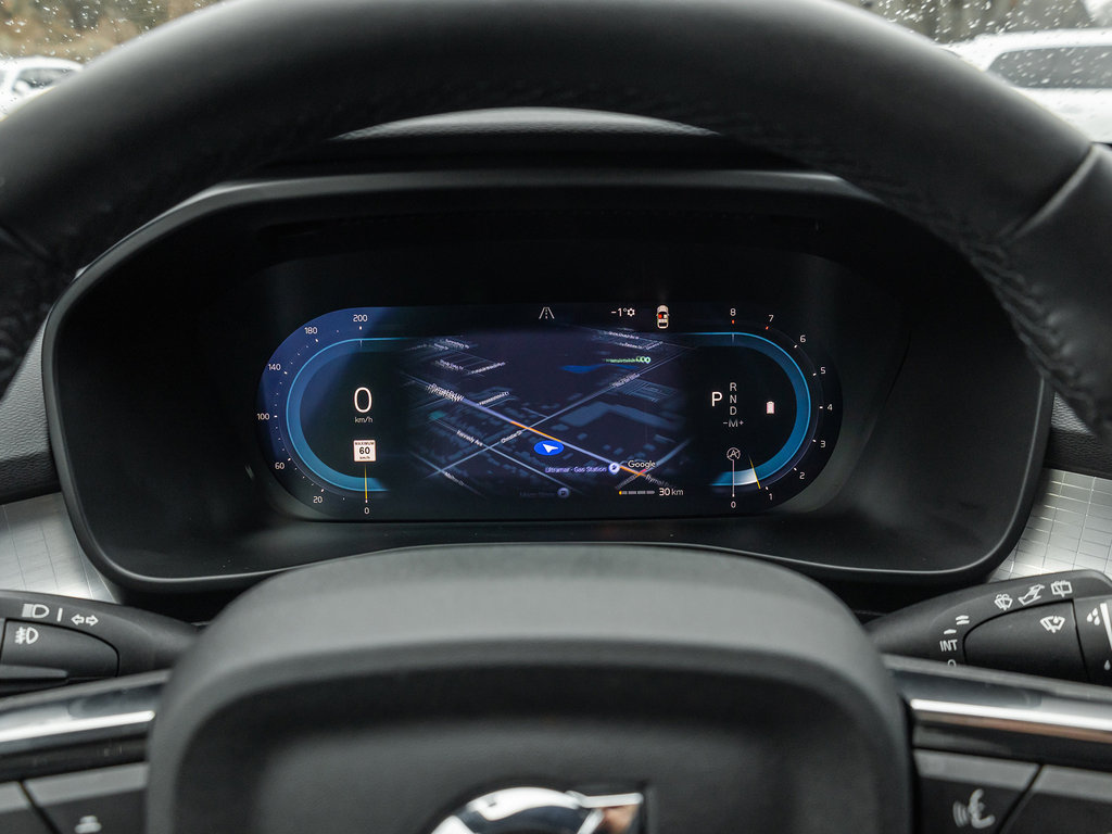 2025 Volvo XC40 Core Bright Theme-9