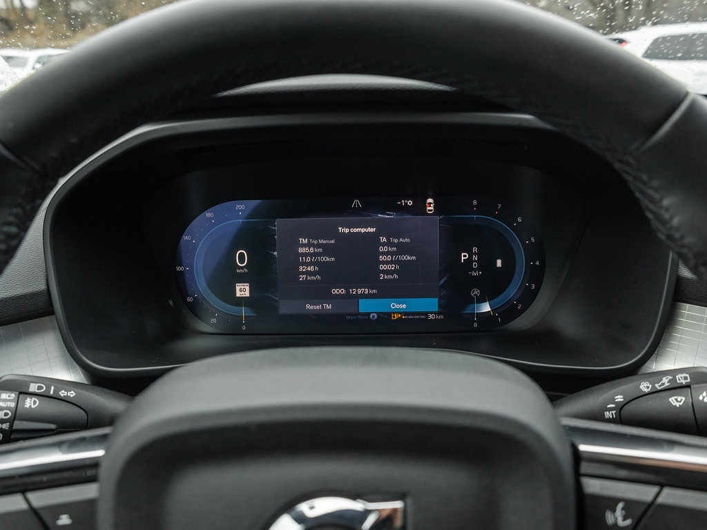 2025 Volvo XC40 Core Bright Theme-10