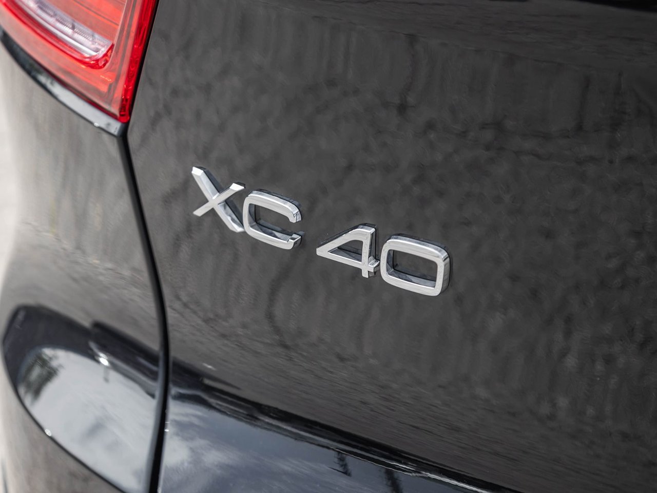 2025 Volvo XC40 Core Bright Theme-6