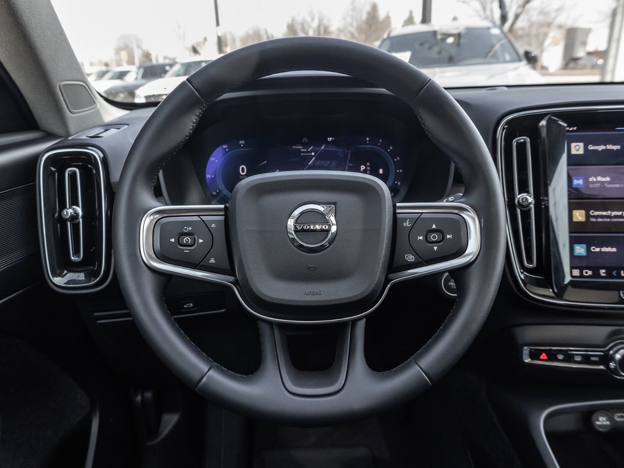 2025 Volvo XC40 Plus Dark Theme-9