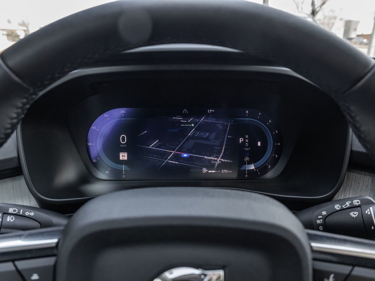 2025 Volvo XC40 Plus Dark Theme-11