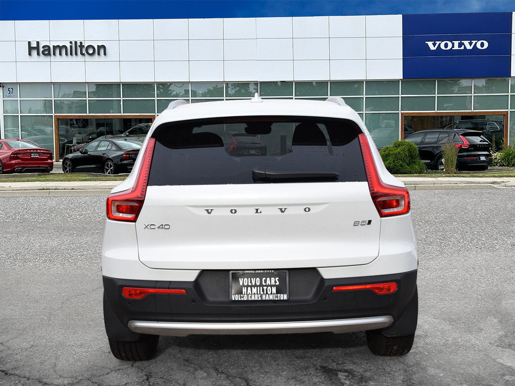 2025 Volvo XC40 Core Bright Theme-6