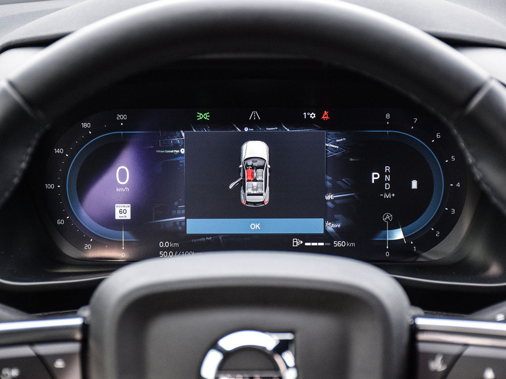 2025 Volvo XC40 Core Bright Theme-11