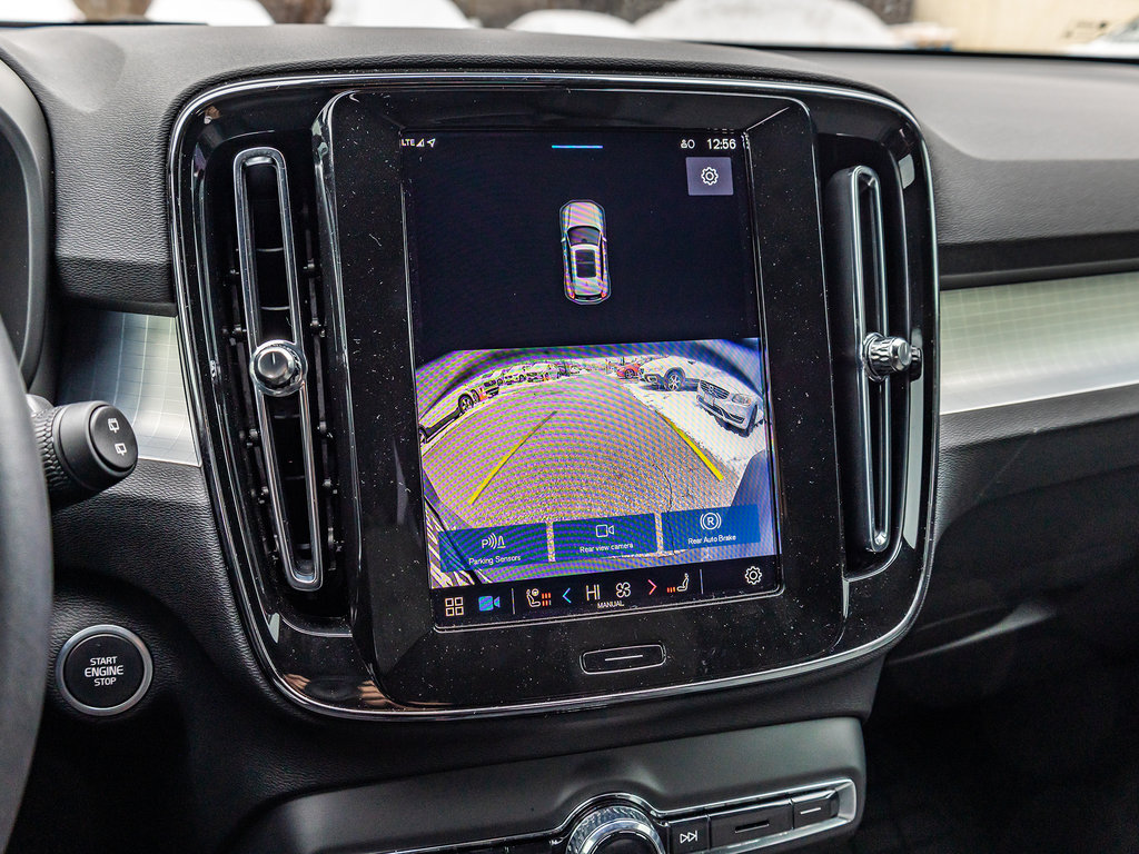 2025 Volvo XC40 Core Bright Theme-13