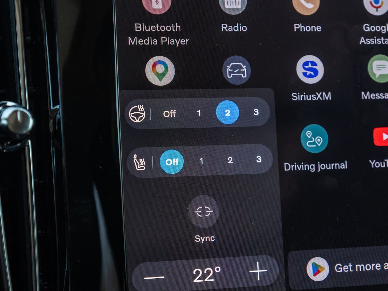 2025 Volvo XC40 Plus Dark Theme-22