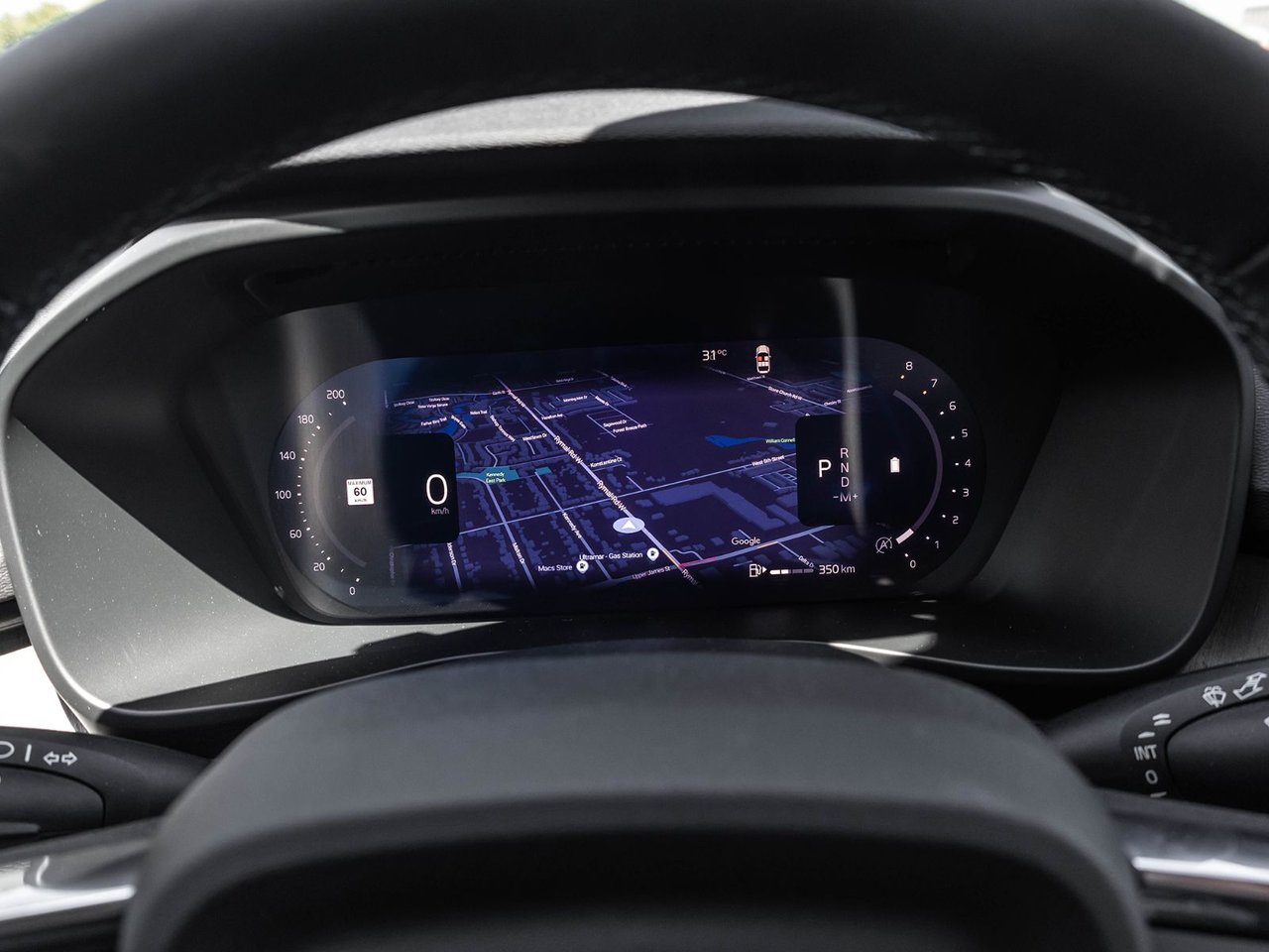 2026 Volvo XC40 Plus Dark Theme-9