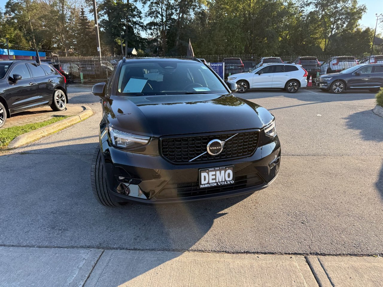 2026 Volvo XC40 Plus (Dark Theme)-6