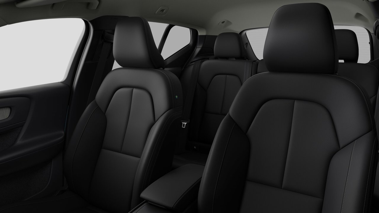 2026 Volvo XC40 Core Dark Theme-11