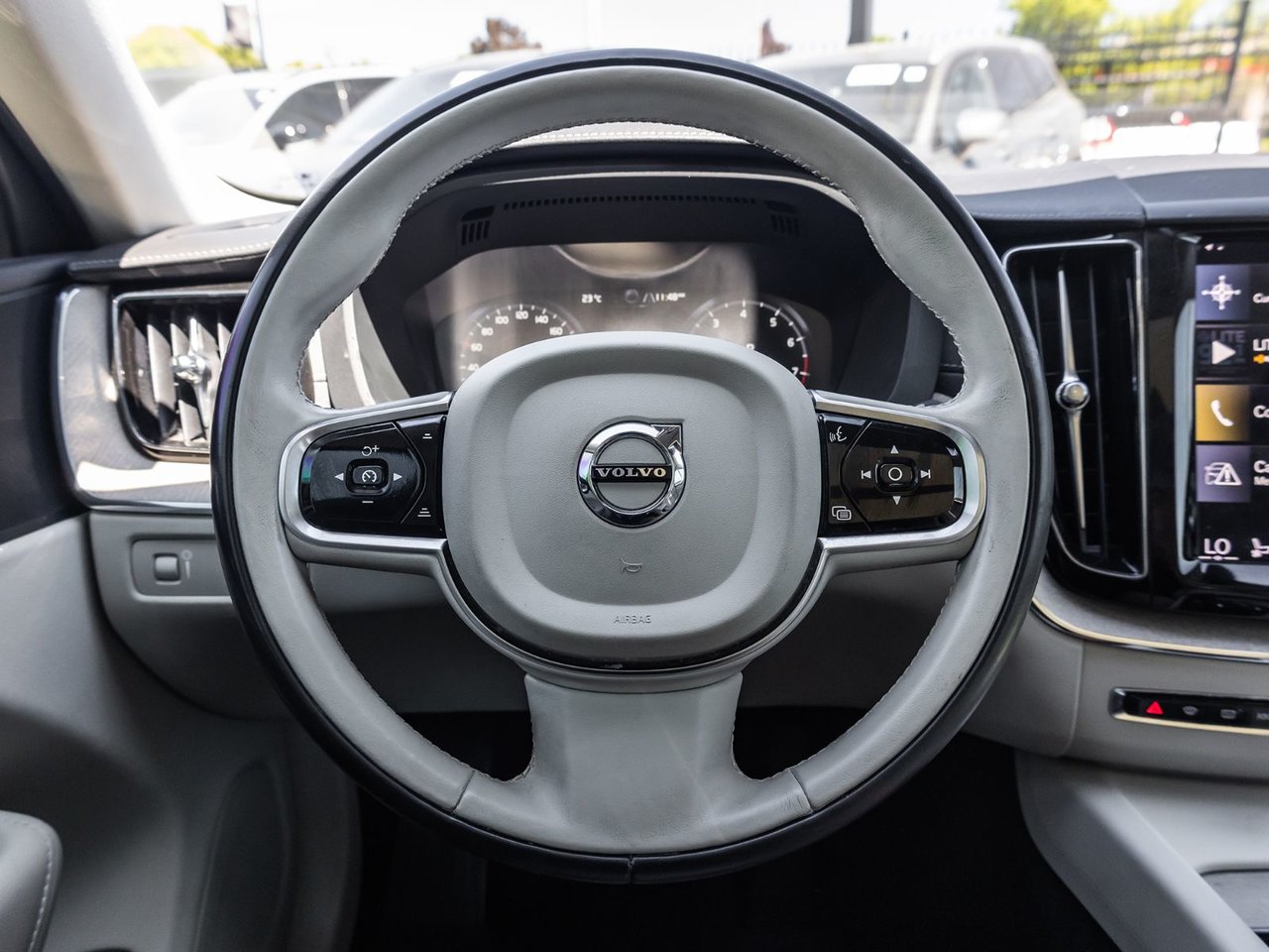2019 Volvo XC60 Inscription-8
