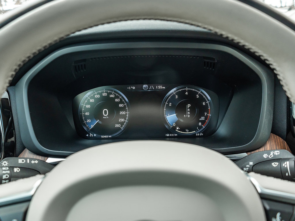 2021 Volvo XC60 Momentum-10