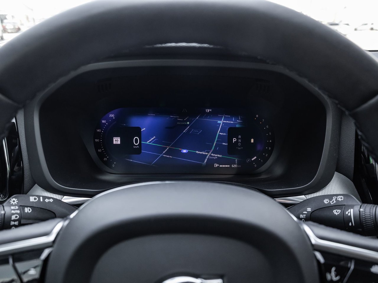 2022 Volvo XC60 R-Design-11